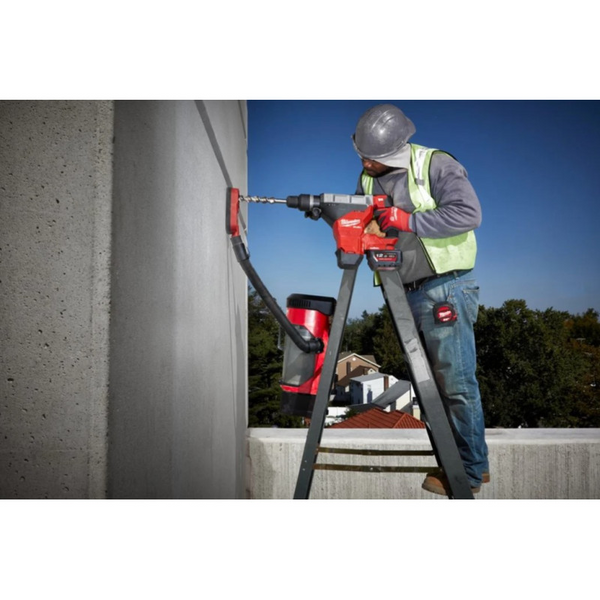 Перфоратор аккумуляторный Milwaukee SDS-MAX , M18 FHM-0C, 11Дж  4933464893 фото