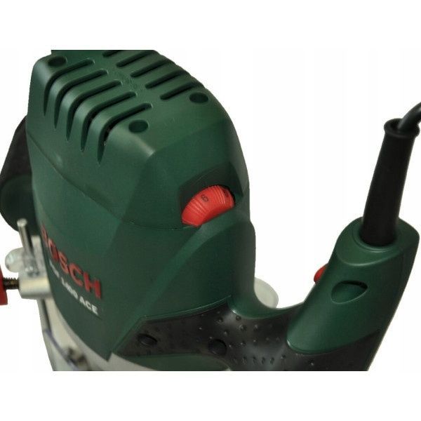 Фрезер Bosch POF 1400 ACE в кейсе 060326C820 фото