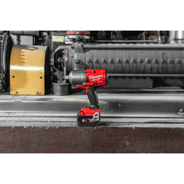 Гайковерт високомоментний MILWAUKEE 3/4" (2034Нм) M18 FUEL ONEFHIWF34-0 ONE-KEY 4933499164 фото