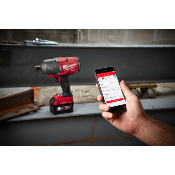 Гайковерт високомоментний MILWAUKEE 3/4" (2034Нм) M18 FUEL ONEFHIWF34-0 ONE-KEY 4933499164 фото