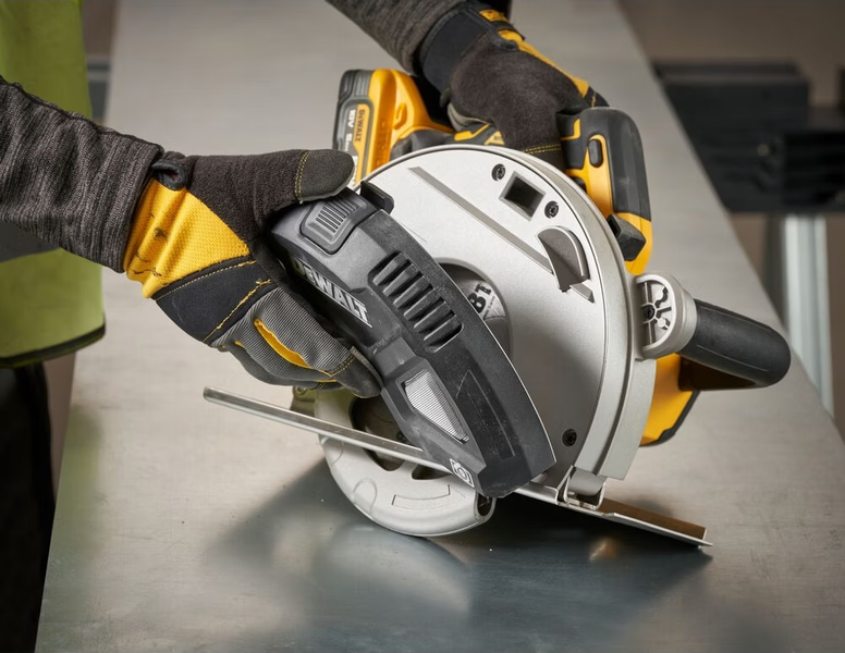 Пилка дискова по металу акумуляторна DeWALT DCS383H2 DCS383H2 фото
