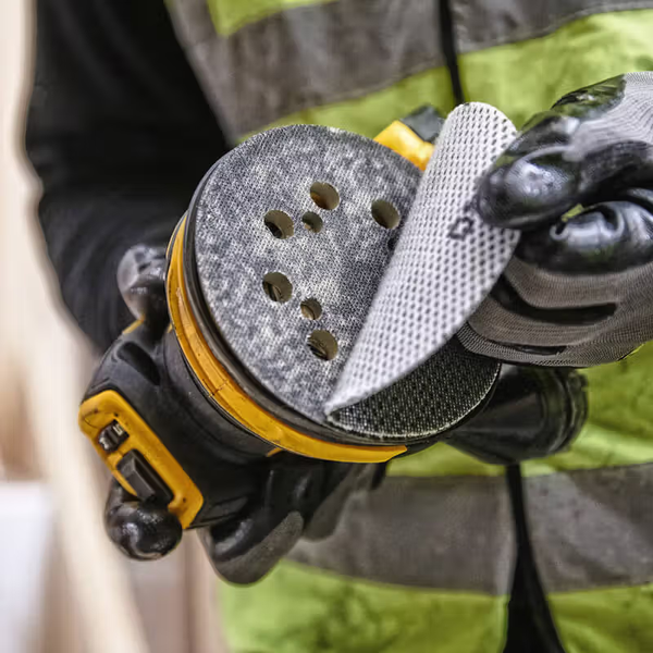 Шліфмашина ексцентрикова акумуляторна безщіткова DeWALT DCW210N  DCW210N фото