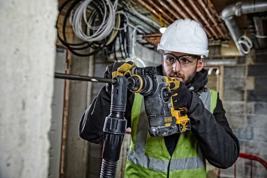 Перфоратор аккумуляторный бесщеточный SDS-Plus DeWALT DCH274P2T DCH274P2T фото