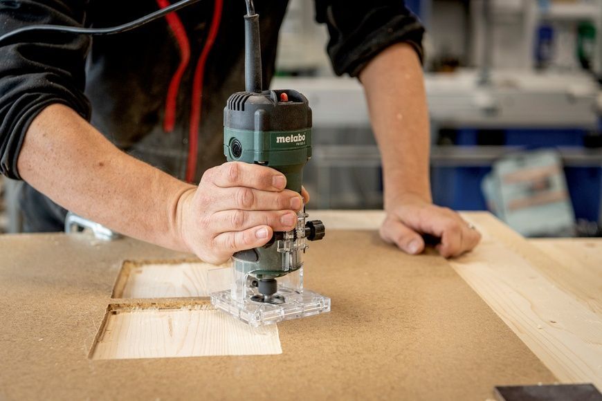 Фрезер для обробки крайок Metabo FM 500-6 601741000 фото
